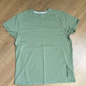 Kenneth Cole T-shirt, green